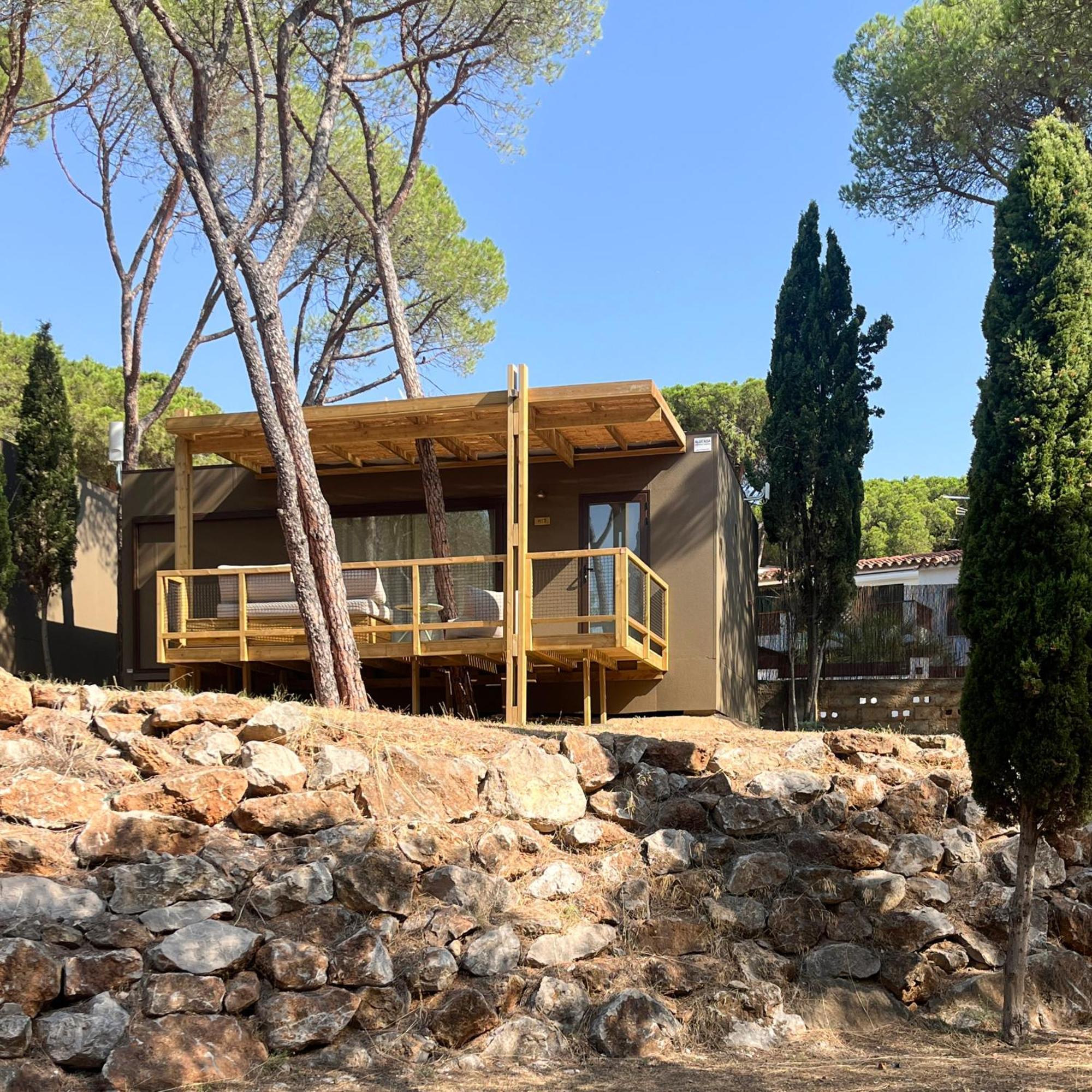 Готель Wecamp Cala Montgo Л'Аскала Екстер'єр фото